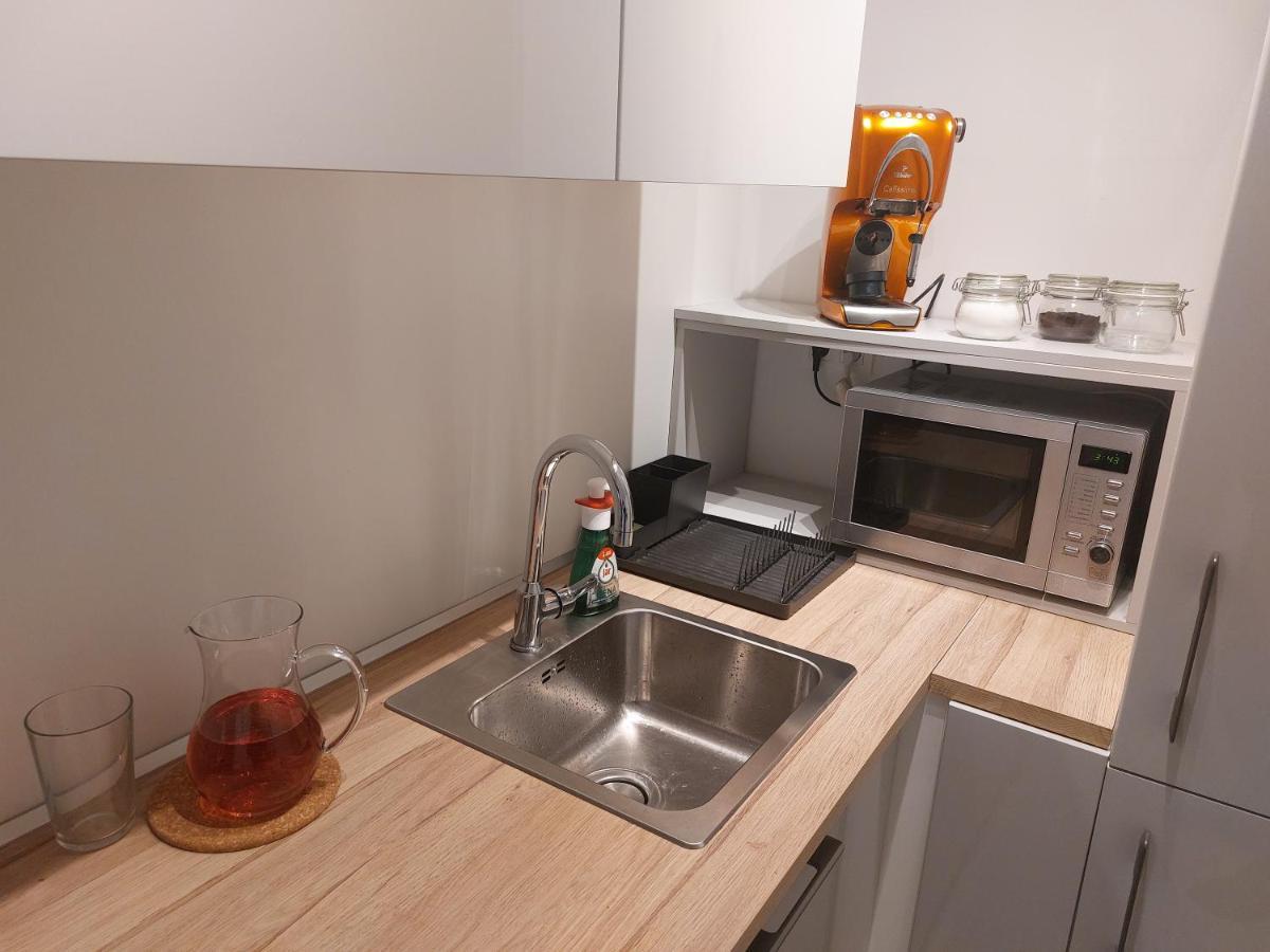 Apartament Utulny Apartman S Balkonom Bratysława Zewnętrze zdjęcie