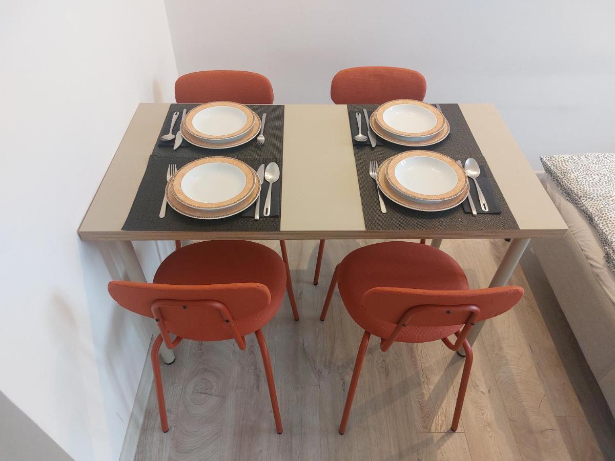 Apartament Utulny Apartman S Balkonom Bratysława Zewnętrze zdjęcie