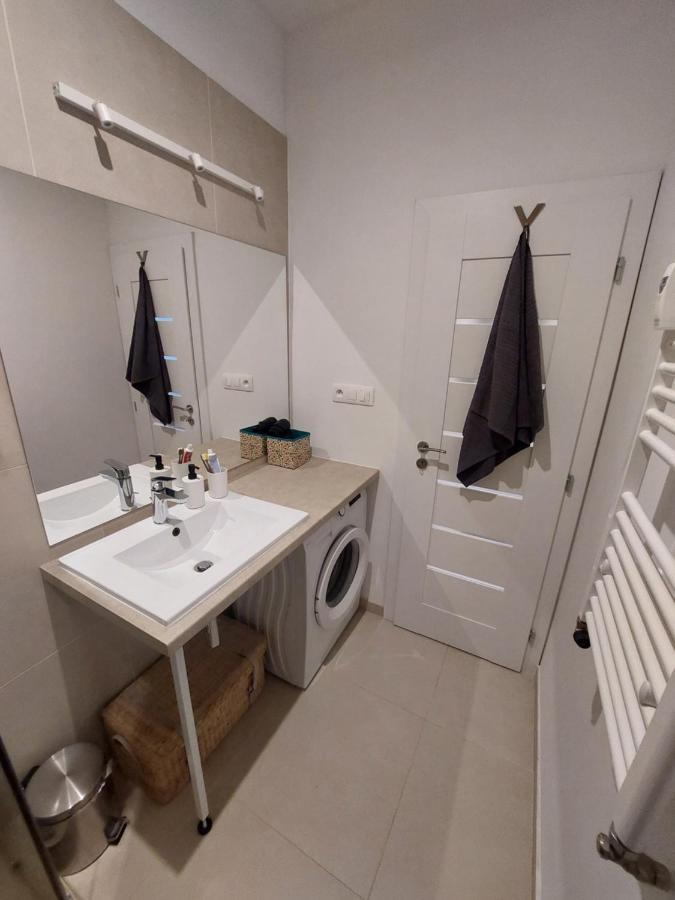 Apartament Utulny Apartman S Balkonom Bratysława Zewnętrze zdjęcie